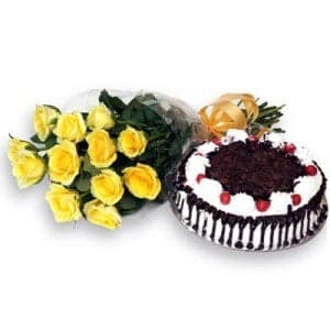 Xmas Blackforest Cake n Yellow Roses